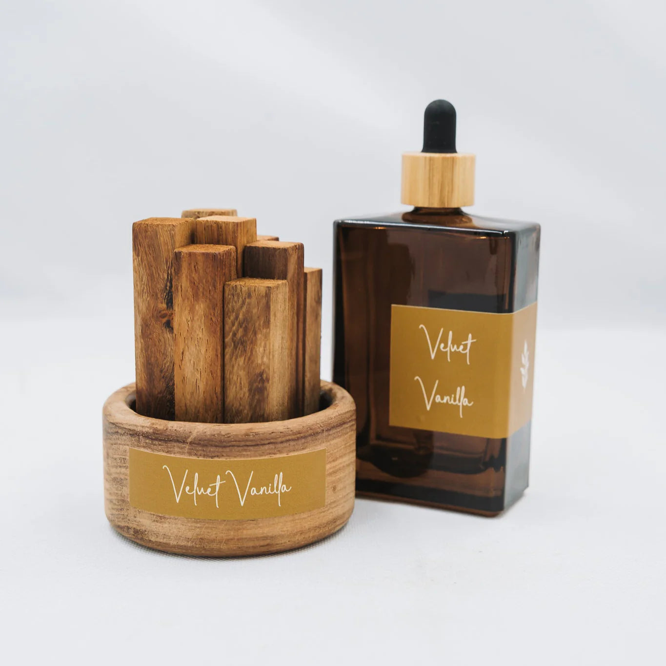 Dinaledi - Wooden Room Diffusers