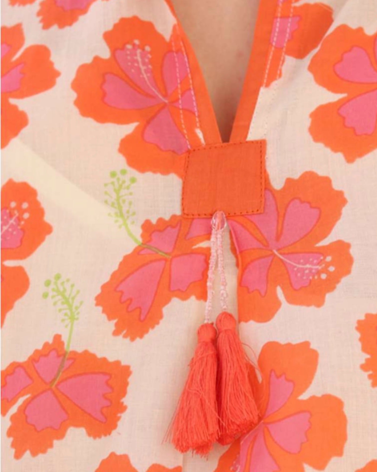 Frock ń Roll - Tiny Tassel in Apricot, Pink Flower