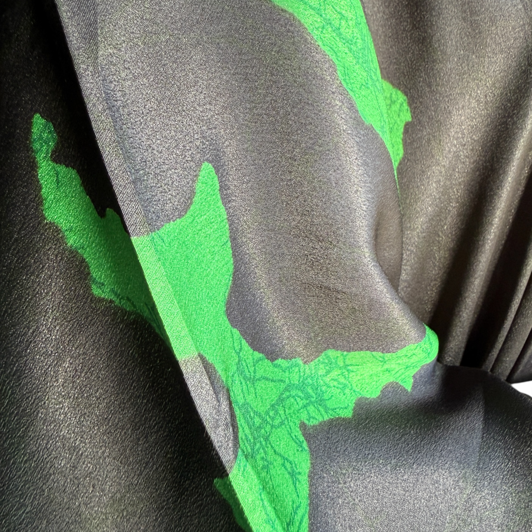 Pineapples & Dragonflies - Kimono | Emerald Night