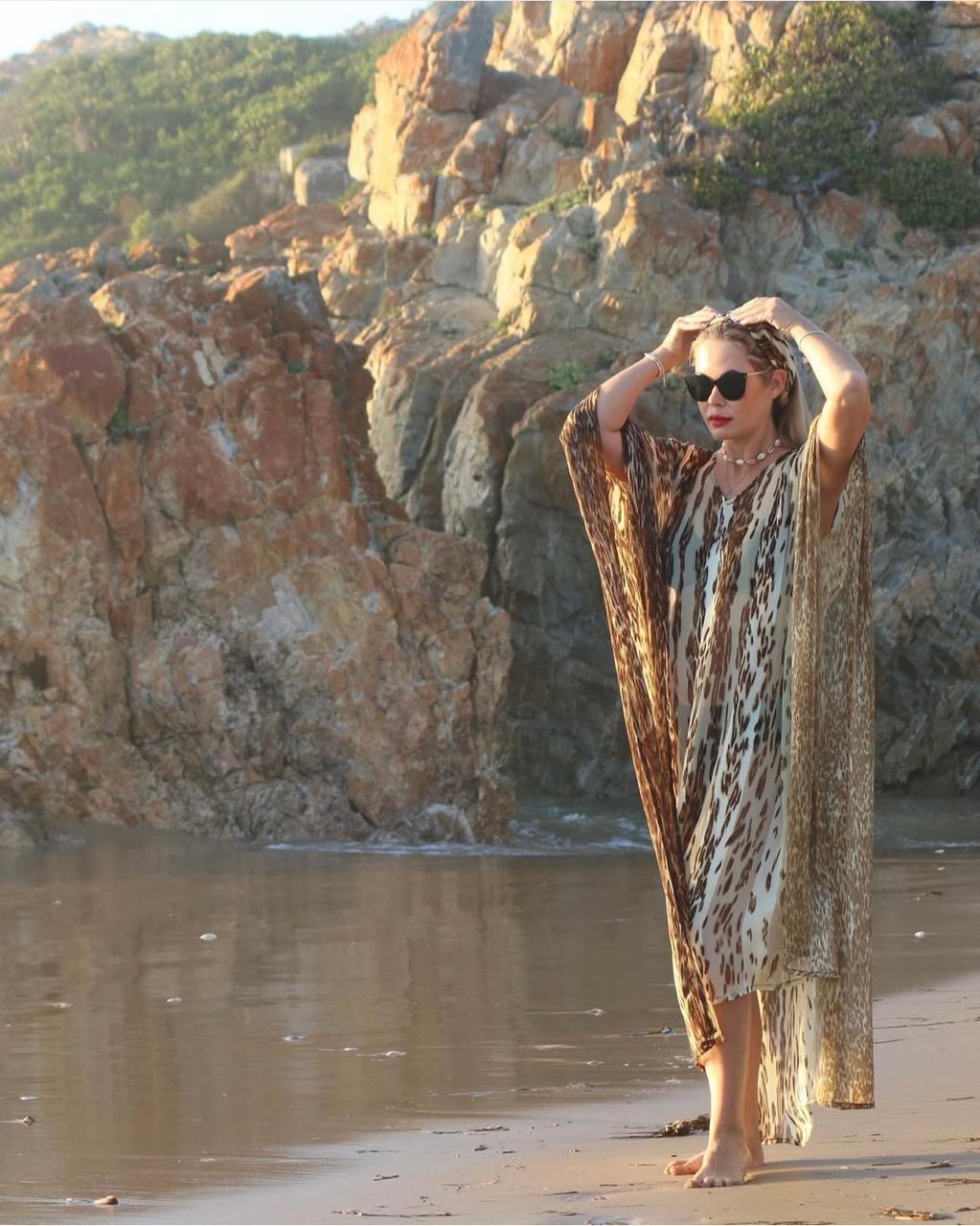 Pineapples & Dragonflies - Kaftan | Wild Oasis