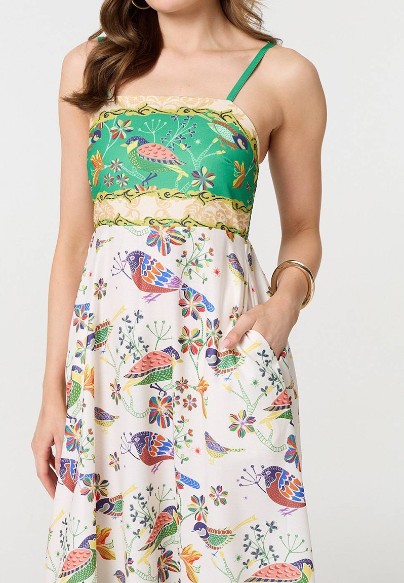 Stella Morgan - Strap Maxi Dress with bird detail in print - Green
