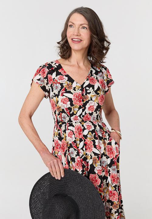 Stella Morgan -  Flutter Sleeve Button Through Maxi Dress